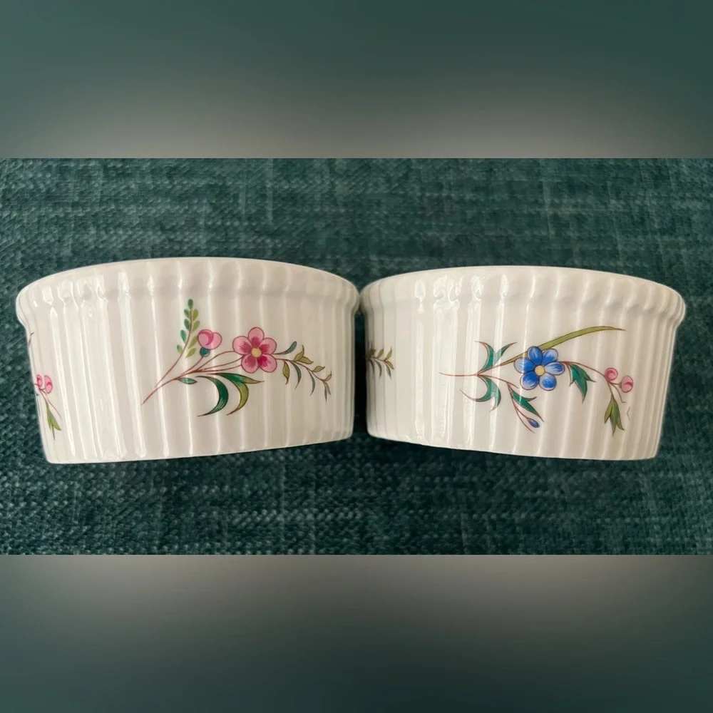 Vintage BIA Cordon Bleu France Soufflé Ramekins – Blue + Pink Flowers Set of 2 - Picture 2 of 6